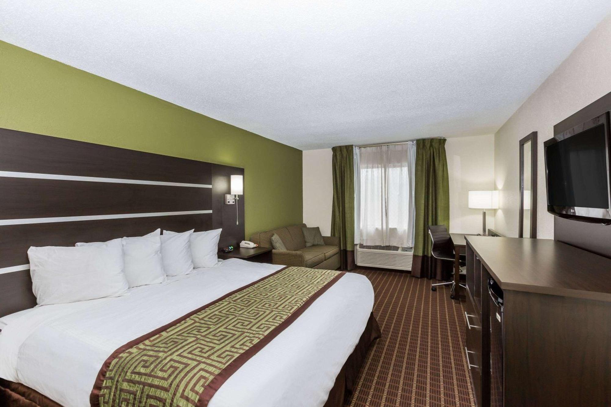 Baymont By Wyndham Louisville South I 65 Brooks Exterior foto
